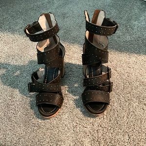 Freebird Tanica in black. Size 8. Worn once.